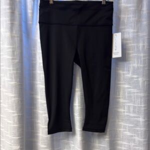 Athleta crop black Leggings Stretchy Athletic Bottoms